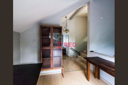 3_photo/94cf03923f.2a17df7df6ae08cb-ATLAS-2a0c9a14-77cd-4ea4-b3ff-208a3a1e9efe.jpg de casa à venda com 4 quartos, 380m² em Jardim Florida, Barueri