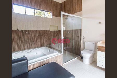 6_photo/94cf03923f.2a17df7df6ae08cb-ATLAS-3fc5c19a-e3bc-4fb7-b64b-ccc48a102fa1.jpg de casa à venda com 4 quartos, 380m² em Jardim Florida, Barueri