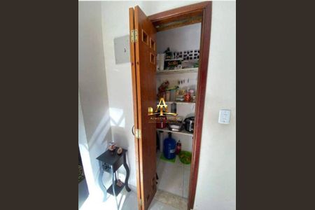 2_photo/94cf0393a3.3a7e13b4e8fd3bcb-ATLAS-068e8871-6cb6-44c1-8026-4d8b36414c81.jpg de casa à venda com 4 quartos, 180m² em Vila Universal, Barueri