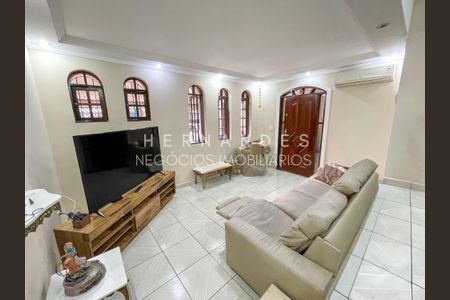 5_photo/94cf03967d.f96323675bf619bb-ATLAS-af992907-5261-46db-a930-55afd61eaaa7.jpg de casa para alugar com 3 quartos, 220m² em Vila Morellato, Barueri
