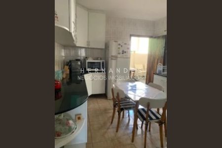 4_photo/94cf039931.1653ce5ed0d5d941-ATLAS-3de9d5f6-2e5c-4238-b5d5-182c16bd05c8.jpg de casa à venda com 4 quartos, 271m² em Vila Engenho Novo, Barueri