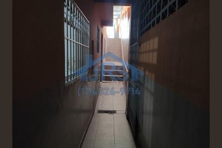 2_photo/94cf0399db.e100dba37721dde7-ATLAS-bc9f286d-985a-4a70-b07a-0dcaaffb50a7.jpg de casa à venda com 4 quartos, 199m² em Vila Engenho Novo, Barueri