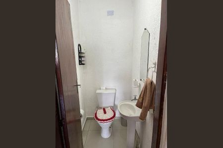 5_photo/94cf0399f7.1168d7f35de77434-ATLAS-984fb90f-d45f-4fdf-a620-841c2d98c0fd.jpg de casa à venda com 3 quartos, 185m² em Vila Engenho Novo, Barueri