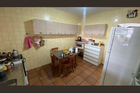 3_photo/94cf039a19.5a85c5bdfef41cf9-ATLAS-e5d5eb5c-91a3-4ce2-9f05-3ddebf6e868e.jpg de casa à venda com 2 quartos, 300m² em Vila Engenho Novo, Barueri