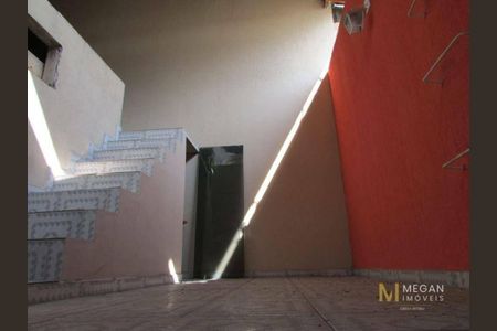 10_photo/94cf039a35.e3a954dfb45dd8a0-ATLAS-79ee8ab5-1f6d-4d73-8c59-8ab1861fc52e.jpg de casa à venda com 3 quartos, 250m² em Vila Engenho Novo, Barueri