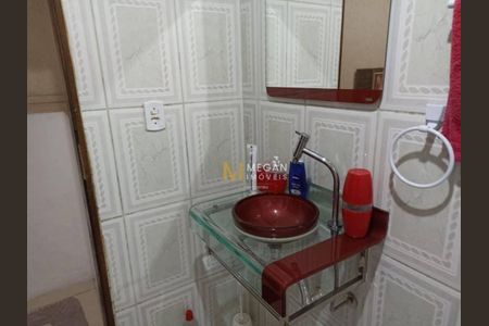 2_photo/94cf039e19.f7e81ba1849dc159-ATLAS-2fe99fb7-b2e0-4282-8baa-515d348166c6.jpg de casa à venda com 2 quartos, 120m² em Jardim Graziela, Barueri