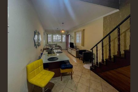 5_photo/94cf039e4b.f57be48fad3c3dec-ATLAS-920acd49-eaf2-4569-8500-844fa760c4fe.jpg de casa à venda com 3 quartos, 192m² em Jardim Graziela, Barueri