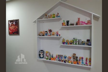 1_photo/94cf039f8d.2f15d505e37c7ac5-ATLAS-07d6ad18-ee52-46cf-9ac9-b96b4948fc86.jpg de casa à venda com 4 quartos, 225m² em Jardim Graziela, Barueri