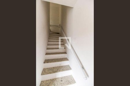 3_photo/94cf03a063.f4ff651186a2c476-ATLAS-10b66ba2-5ecc-4a73-98c2-10b9e2a11f1c.jpg de casa à venda com 3 quartos, 110m² em Vila Sao Luiz (Valparaizo), Barueri