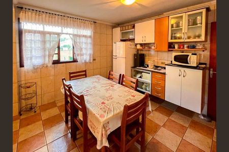 12_photo/94cf03a081.6c4a3f5e6ef89c98-ATLAS-bd8795eb-e853-4a83-b648-07c19c90ab15.jpg de casa à venda com 3 quartos, 270m² em Vila Sao Luiz (Valparaizo), Barueri