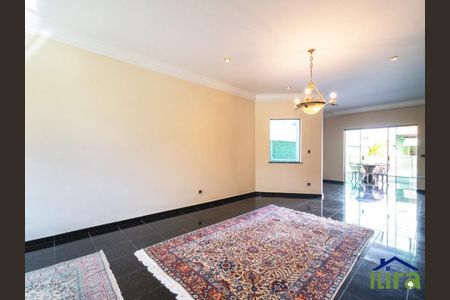 11_photo/94cf03a0b1.92bd7eb76981e119-ATLAS-3f9f5a2f-8c48-43a1-a317-2863dcc52a33.jpg de casa à venda com 4 quartos, 270m² em Vila Sao Luiz (Valparaizo), Barueri