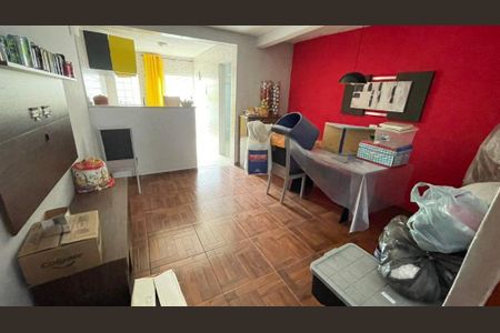 10_photo/94cf03a0ed.a22005448e98a483-ATLAS-a3a2e4ca-8563-4596-9a0a-bf3a88b60754.jpg de casa à venda com 3 quartos, 250m² em Vila Sao Luiz (Valparaizo), Barueri