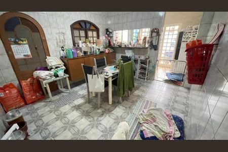 6_photo/94cf03a0ed.a22005448e98a483-ATLAS-cec47fdf-6b3a-45c6-8bb2-a409641f3d8a.jpg de casa à venda com 3 quartos, 250m² em Vila Sao Luiz (Valparaizo), Barueri