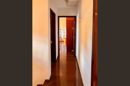 4_photo/94cf03a0f5.07fdfab894ea54a7-ATLAS-dec34e72-0de5-4185-a8cd-07c09210a431.jpg de casa à venda com 3 quartos, 270m² em Vila Sao Luiz (Valparaizo), Barueri