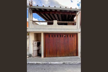 5_photo/94cf03a0f5.07fdfab894ea54a7-ATLAS-e0a02ed6-cc4c-4190-9c19-d82228c76787.jpg de casa à venda com 3 quartos, 270m² em Vila Sao Luiz (Valparaizo), Barueri