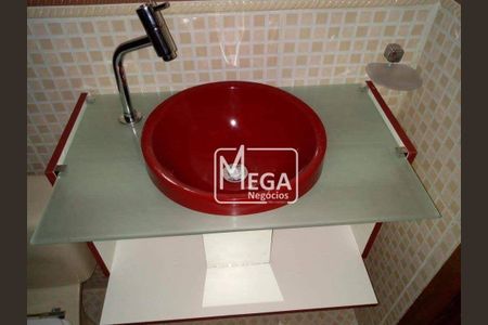 6_photo/94cf03a46d.ae6ed13d24276bdb-ATLAS-b3dbf921-00f2-4d2f-80a7-6b8cced6edd9.jpg de casa à venda com 3 quartos, 192m² em Barueri, Barueri