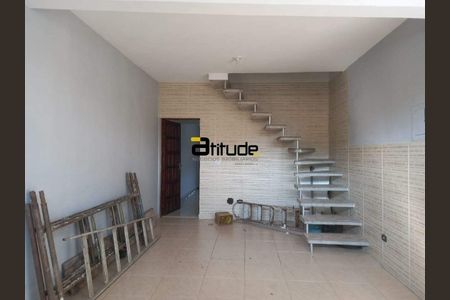 5_photo/94cf03a6cb.cba9474eaf1c4fd4-ATLAS-aa87d968-00dd-4ca7-9296-dc277eeab2ac.jpg de casa à venda com 4 quartos, 250m² em Vila Sao Luiz (Valparaizo), Barueri