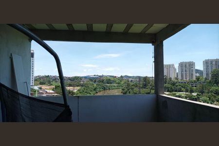 4_photo/94cf03a6d7.ee31d1fd9df23408-ATLAS-d701e388-a678-49d4-8e3f-27df2dc9c618.jpg de casa à venda com 2 quartos, 160m² em Vila Sao Luiz (Valparaizo), Barueri