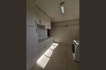 31_photo/94cf03ad71.3714cccd63f8fe2d-ATLAS-db50f4ed-3c79-4427-9065-ff721df6a6b4.jpg de apartamento para alugar com 3 quartos, 182m² em Alphaville Conde II, Barueri