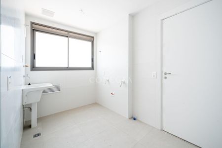 11_photo/94cf03ada7.1c30879e3ee593f9-ATLAS-580b0ece-0c35-4e87-8cd4-e8f8a0ba4b56.jpg de apartamento para alugar com 3 quartos, 175m² em Alphaville Conde II, Barueri