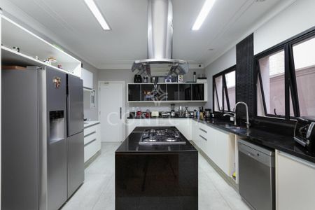 2_photo/94cf03ada7.4d21696e34f451c0-ATLAS-3075139d-77de-4e2d-8db8-6327679dc81f.jpg de casa à venda com 4 quartos, 490m² em Alphaville Conde II, Barueri