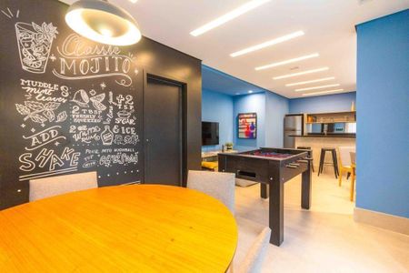 8_photo/94cf03ae2b.d6f5ae29c8624cd2-ATLAS-faee22c2-401a-41e6-ae4a-db704b63624c.jpg de apartamento para alugar com 2 quartos, 52m² em Alphaville Empresarial, Barueri