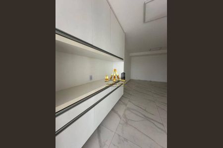 8_photo/94cf03b25d.293c19e341b99a85-ATLAS-cfdaccd8-b375-4b00-ba7e-3f93f6fb8a82.jpg de apartamento para alugar com 4 quartos, 263m² em Alphaville Empresarial, Barueri