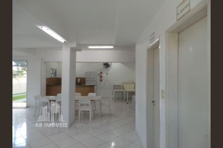 12_photo/94cf03b427.760d7ecec936a2b8-ATLAS-cf329dcc-0ef8-4fbd-ab19-4e4adabae258.jpg de apartamento à venda com 2 quartos, 56m² em Jardim Tupanci, Barueri