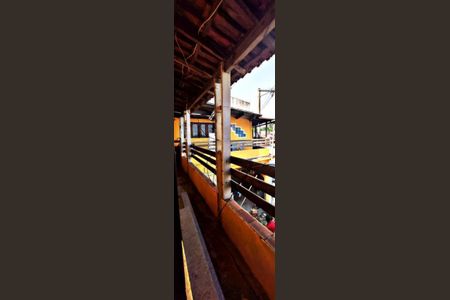 4_photo/94cf03b5fd.fbcd7a2e7ac63d93-ATLAS-09fcd194-6bd3-491e-aedf-fbd77e515625.jpg de casa à venda com 4 quartos, 207m² em Jardim Tupanci, Barueri