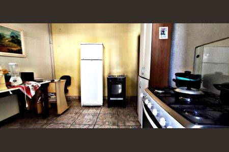 8_photo/94cf03b5fd.fbcd7a2e7ac63d93-ATLAS-4bbc4bad-ca42-4ebd-8e9a-0fa0a9ff7914.jpg de casa à venda com 4 quartos, 207m² em Jardim Tupanci, Barueri