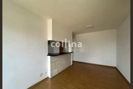 4_photo/94cf03b609.ceff8192393c33de-ATLAS-15621de9-17aa-4660-be45-8d5c808e2b3b.jpg de casa à venda com 2 quartos, 60m² em Vila Boa Vista, Barueri