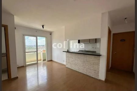 1_photo/94cf03b609.ceff8192393c33de-ATLAS-fabdceb7-d7b9-4a26-b9a6-deee5cc7507a.jpg de casa à venda com 2 quartos, 60m² em Vila Boa Vista, Barueri