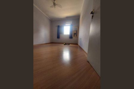 2_photo/94cf03b60b.2661e0e1a1e380b3-ATLAS-2764cfeb-d92d-41fe-a3ca-af82dd26665c.jpg de casa à venda com 3 quartos, 220m² em Jardim Tupanci, Barueri