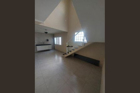 7_photo/94cf03b60b.2661e0e1a1e380b3-ATLAS-3ebe74d7-58a1-4407-bbf4-5bb7da4de6b5.jpg de casa à venda com 3 quartos, 220m² em Jardim Tupanci, Barueri