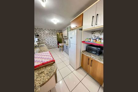 6_photo/94cf03b68d.a824f5d462c04ebd-ATLAS-84c97be8-3b94-487f-989d-6c032fcbee4f.jpg de casa à venda com 3 quartos, 260m² em Jardim Tupanci, Barueri