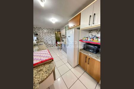 6_photo/94cf03b6f1.7b8a33944a5ff2ac-ATLAS-b3010330-1add-410a-874a-cf87e95d4fdb.jpg de casa à venda com 3 quartos, 260m² em Jardim Tupanci, Barueri