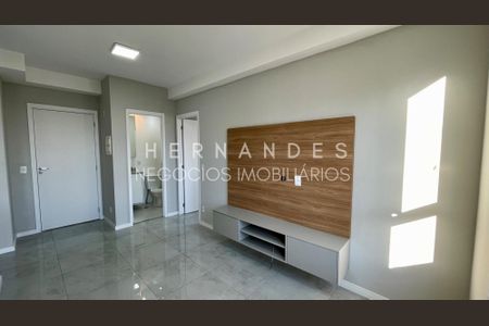 11_photo/94cf03b7a7.19de9e566bc85409-ATLAS-1f1b8a64-c017-44df-ad1f-2b34fe0a318a.jpg de apartamento para alugar com 1 quarto, 41m² em Jardim Tupanci, Barueri