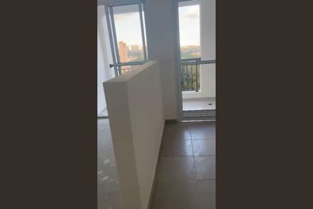 5_photo/94cf03b7a9.32a8019b0364636a-ATLAS-05d2caed-9caf-4cfb-88db-38e5efe9495f.jpg de casa à venda com 2 quartos, 55m² em Jardim Tupanci, Barueri