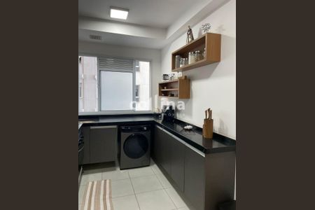 12_photo/94cf03b7ab.ceff8192393c33de-ATLAS-cceccd0b-940a-441f-beaa-7bac702bcb7c.jpg de casa à venda com 1 quarto, 43m² em Jardim Tupanci, Barueri