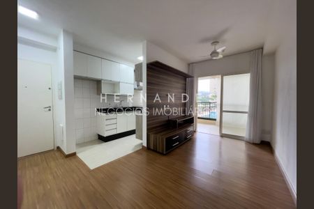 3_photo/94cf03b827.2efdd646b4e9c497-ATLAS-07b6a1e4-668f-4528-b2b1-70b692358bdb.jpg de apartamento para alugar com 2 quartos, 76m² em Jardim Tupanci, Barueri