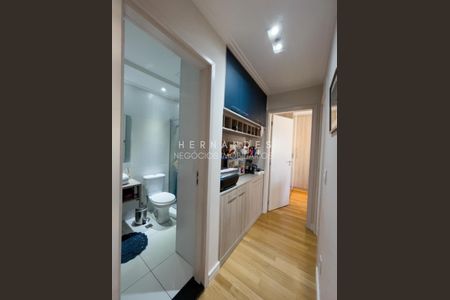 4_photo/94cf03b841.61e36a7edc86e4e3-ATLAS-1ce52343-7935-42cc-8822-7dc08e53b577.jpg de apartamento para alugar com 2 quartos, 68m² em Jardim Tupanci, Barueri