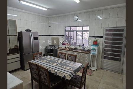 4_photo/94cf03b8bb.93b8fa184532727f-ATLAS-604ab3e8-aa71-4542-bd31-7f4047c33fd1.jpg de casa à venda com 3 quartos, 342m² em Jardim Regina Alice, Barueri