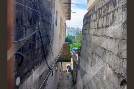 4_photo/94cf03b8c7.01e58fe0f594459a-ATLAS-c6a3e70d-8e2d-4dbf-b1bb-3a4213f08da2.jpg de casa à venda com 7 quartos, 320m² em Jardim Paraiso, Barueri