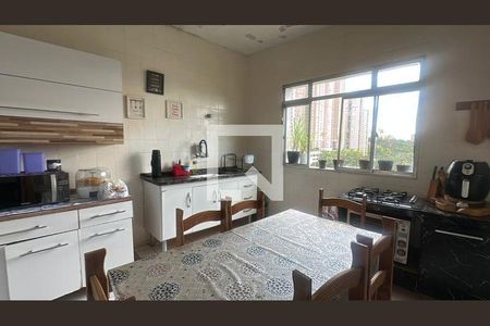 9_photo/94cf03b8d7.2589b1fd00b31c34-ATLAS-84c8b72f-c6b0-4ac3-85d9-bbaa3a5a481a.jpg de casa à venda com 6 quartos, 320m² em Jardim Paraiso, Barueri