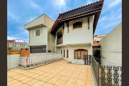 12_photo/94cf03bc09.8ca146e4695ff152-ATLAS-3d07fa22-91b9-43ba-8626-7ea1c31af2e7.jpg de casa à venda com 3 quartos, 199m² em Jardim Esperanca, Barueri