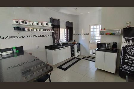 3_photo/94cf03bdad.0f81dd1a9a4f6ffb-ATLAS-2ff71aec-9c72-4c5c-bf5b-be41ba5862c4.jpg de casa à venda com 3 quartos, 100m² em Vila Pindorama, Barueri