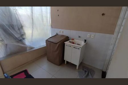 6_photo/94cf03bdad.0f81dd1a9a4f6ffb-ATLAS-49d19e62-4ad5-48ab-933a-7ff53714f766.jpg de casa à venda com 3 quartos, 100m² em Vila Pindorama, Barueri