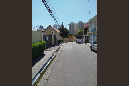 12_photo/94cf03be3b.ae6ed13d24276bdb-ATLAS-b11ac15d-18a6-4d8f-bc1b-e5ef4fd49e7d.jpg de casa à venda com 4 quartos, 131m² em Jardim Regina Alice, Barueri