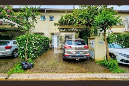 7_photo/94cf03bfd5.20e18beb5a66d940-ATLAS-5a03f04a-5d46-4ae2-8bbe-e44f83fe6f6d.jpg de casa à venda com 3 quartos, 96m² em Jardim Regina Alice, Barueri