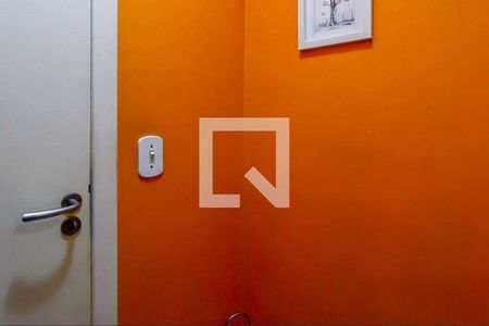 12_photo/94cf03bfd5.20e18beb5a66d940-ATLAS-b60bf2fb-8d3c-4a91-bd41-e7c3b024697c.jpg de casa à venda com 3 quartos, 96m² em Jardim Regina Alice, Barueri